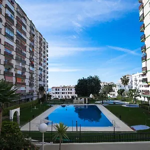 apartamento-luminoso-con-vistas-increibles-al-mar.hotelsinnerja.org/