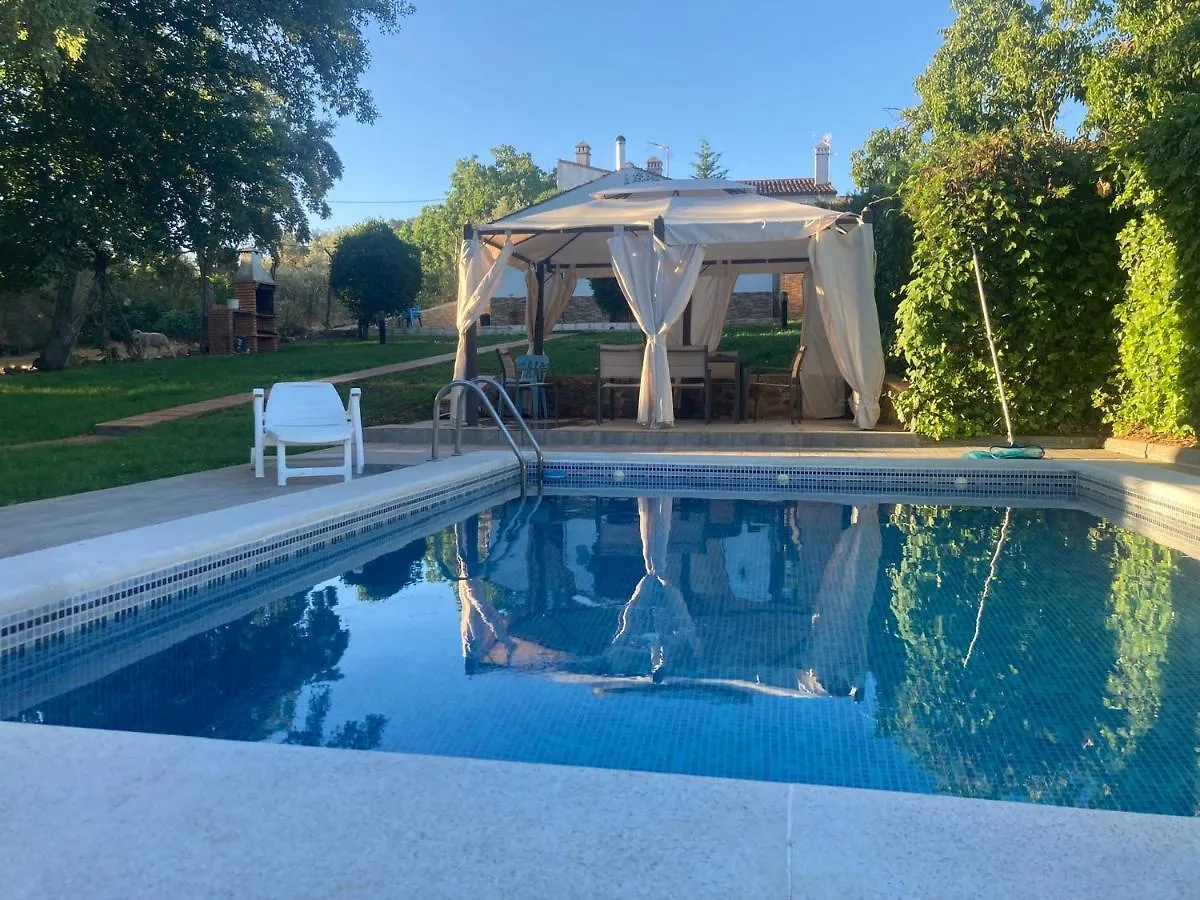 Casa Rural “La Julianita” Castano de Robledo 0*,  Spain