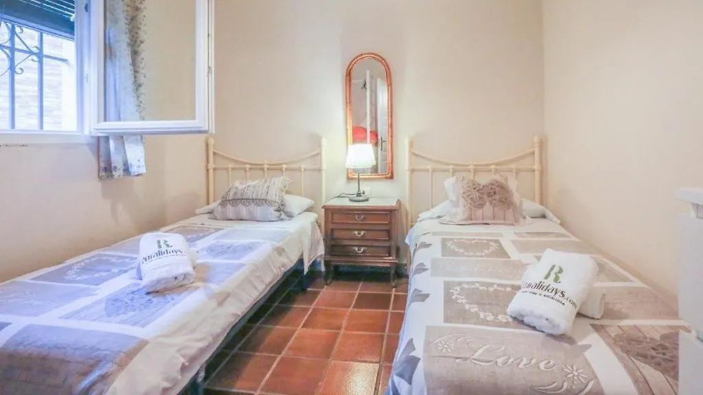 Holiday home Casa Rural “La Julianita” Castano de Robledo